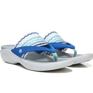 BZEES (by Naturalizer) Fun Thong Sandals  Size 8.5 Medium